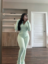 Load image into Gallery viewer, Sexy skinny long-sleeved slightly flared two-piece set AY3670