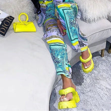 Load image into Gallery viewer, Platform flip-flops INS tide beach shoes(HPSD177)