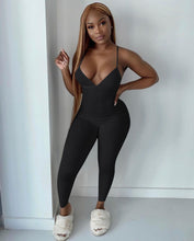 Load image into Gallery viewer, Hot Ribbed suspender jumpsuit AY1115