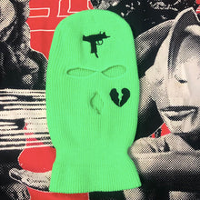 Load image into Gallery viewer, Trendy heart-shaped motorcycle windproof hat(AE4066)