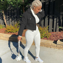 Load image into Gallery viewer, Solid color plush short coat(AY1579)