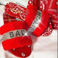 Load image into Gallery viewer, Rhinestone alphabet slippers