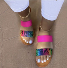 Load image into Gallery viewer, Best-selling classic slippers