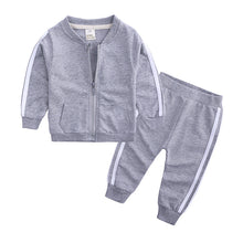 Load image into Gallery viewer, Hot sale kids sports sweatshirt suit(A1162)