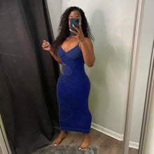 Load image into Gallery viewer, Sexy solid color suspender dress(AY1957)