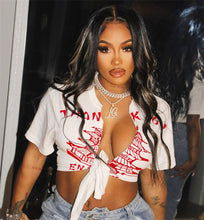 Load image into Gallery viewer, Letter graffiti lip print cardigan T-shirt AY2000