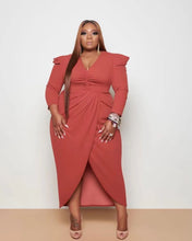 Load image into Gallery viewer, Sexy V-neck long sleeve plus dress(AY1479)