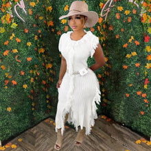 Load image into Gallery viewer, Solid color knitted sleeveless tassel dress(AY1547)
