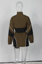 Load image into Gallery viewer, Casual contrast color long-sleeved jacket and short skirt suit AY3662

