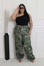 Load image into Gallery viewer, Fashionable camouflage printed pants AY3633
