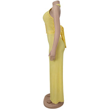 Load image into Gallery viewer, Casual halterneck top and trousers two-piece set
