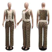 Load image into Gallery viewer, Fashion leopard print sequin two-piece set AY3640
