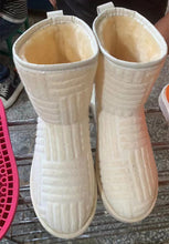 Load image into Gallery viewer, Plush thickened warm cotton shoes( HPSD248)
