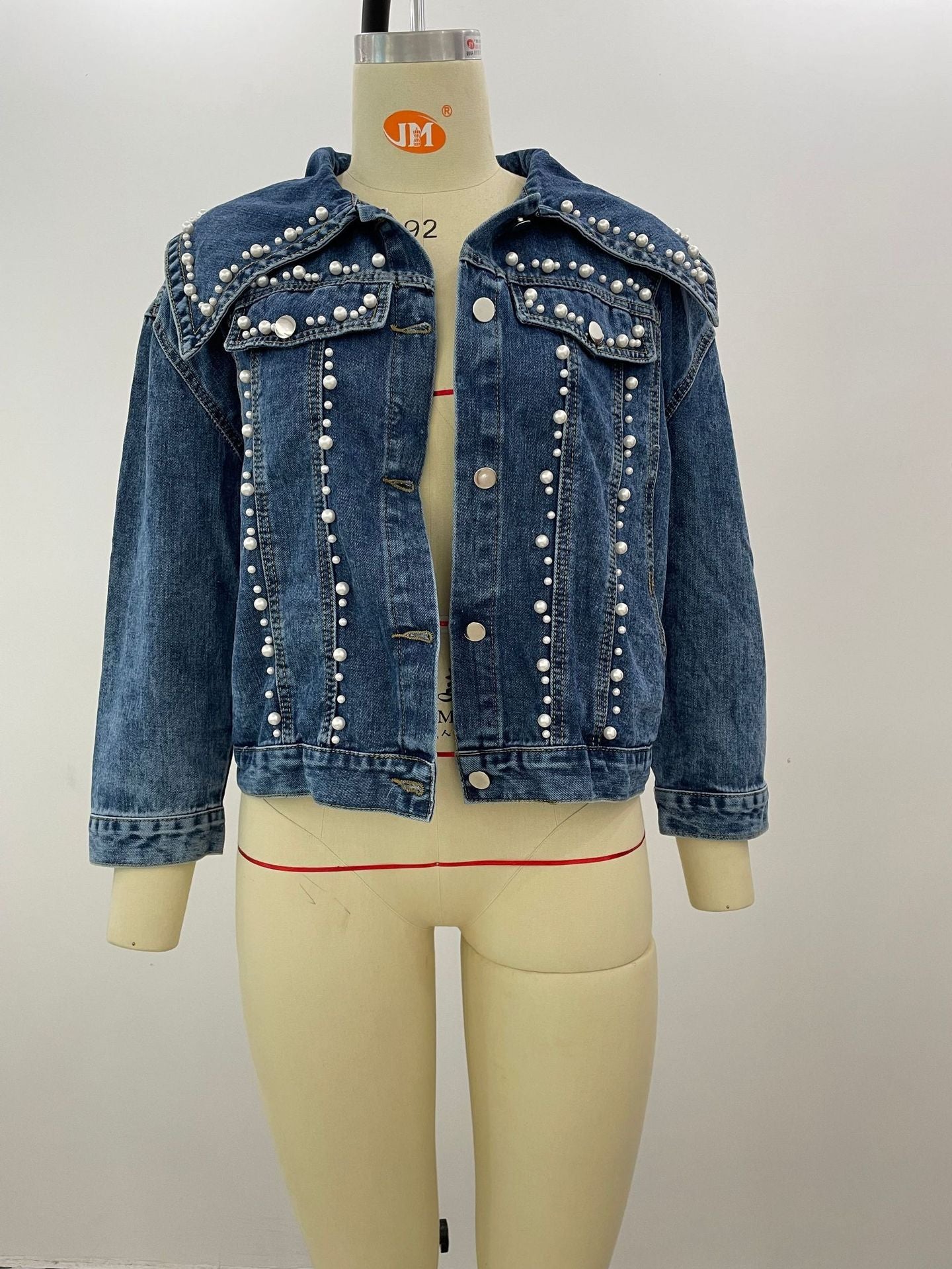 Fashionable pearl denim jacket（AY1288)